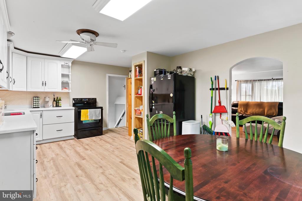 101 Horners Rd