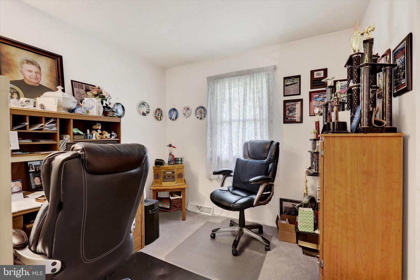 963 W Old York Rd