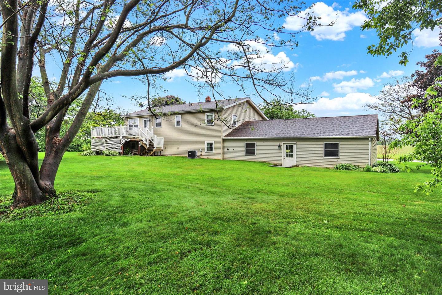 963 W Old York Rd