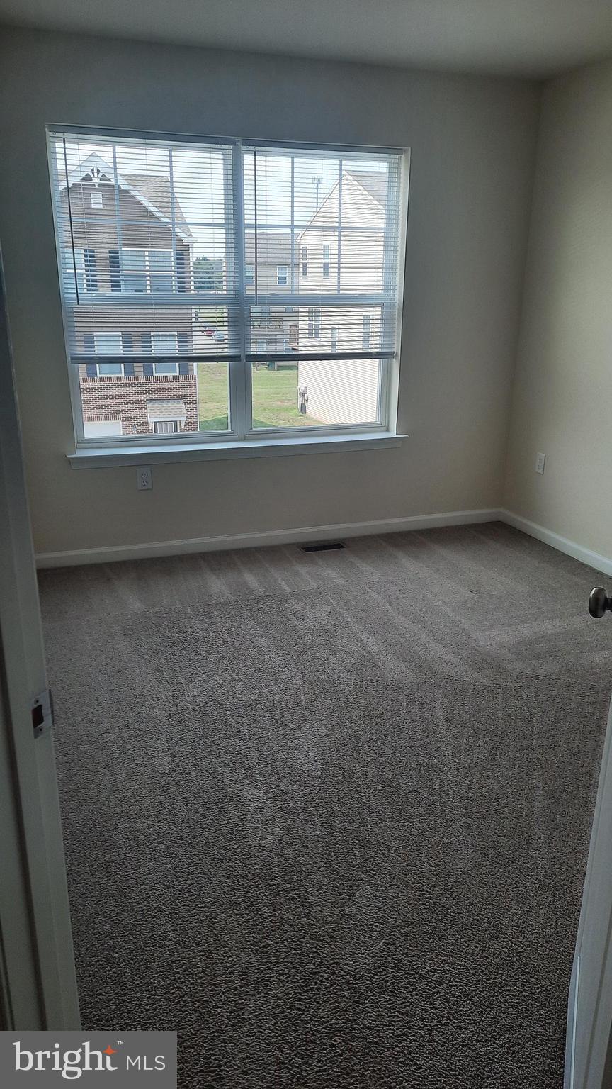 835 ADMIRALS QUAY DR