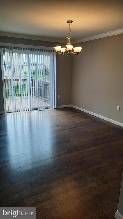 806 ADMIRALS QUAY DRIVE