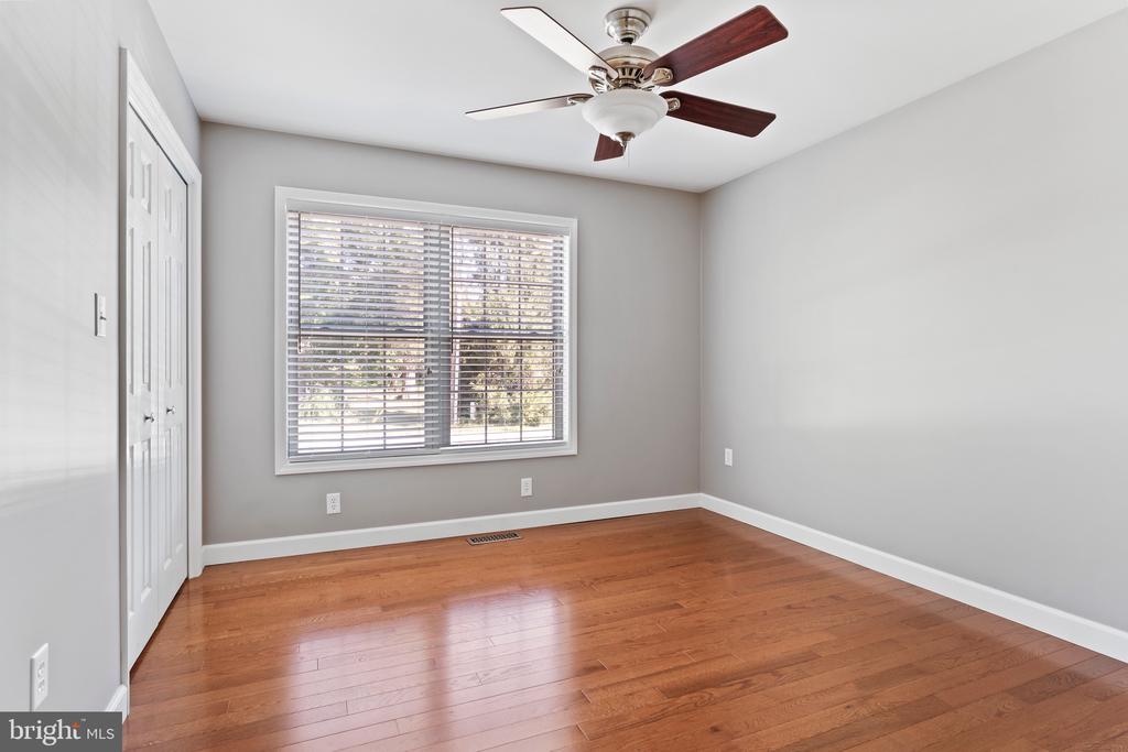 5 CREAMERY ROAD