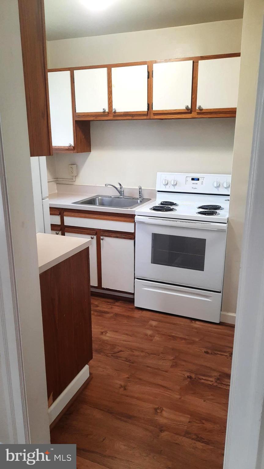 12 S FILBERT STREET B14