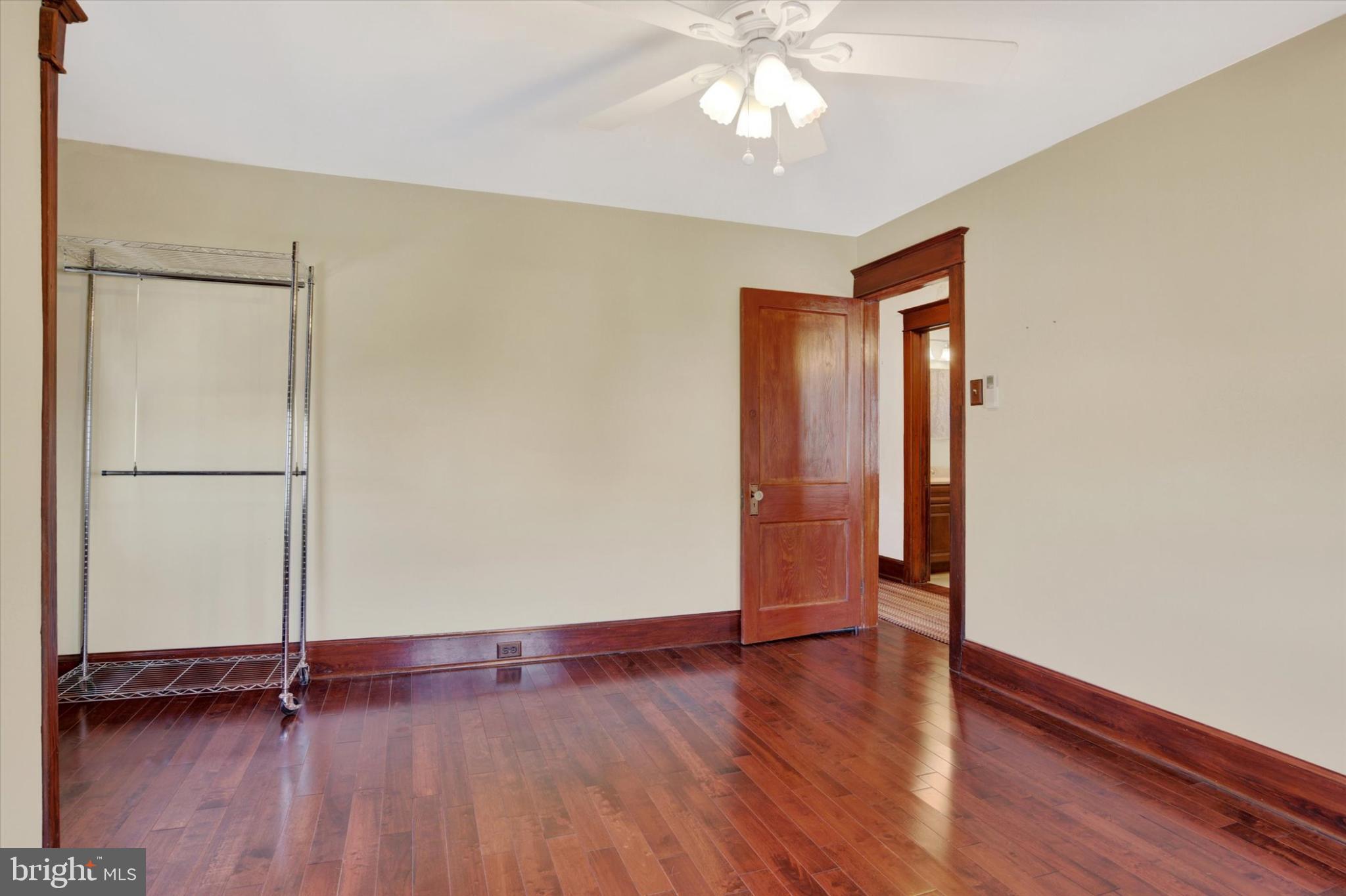 312 10TH STREET