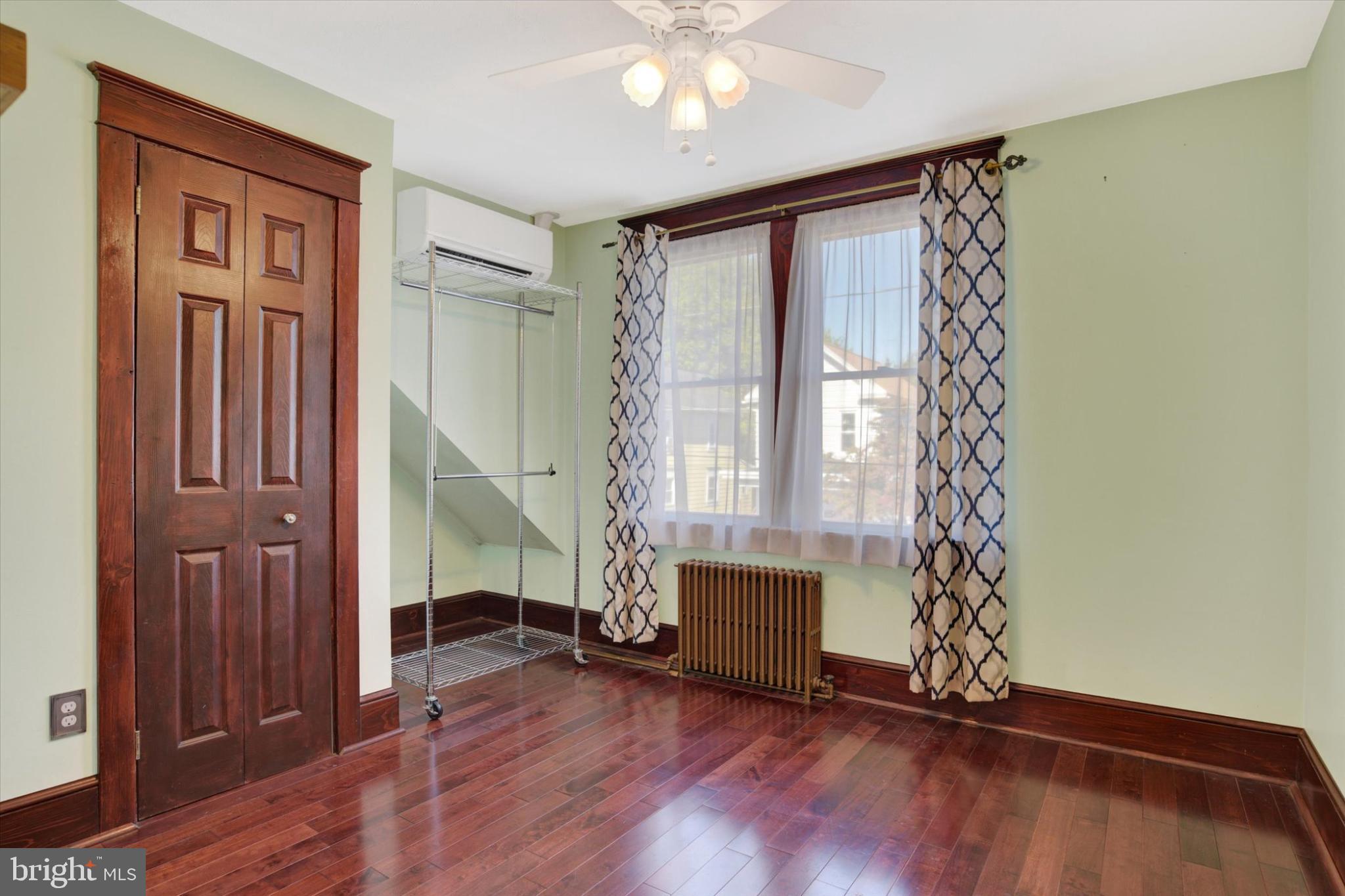 312 10TH STREET