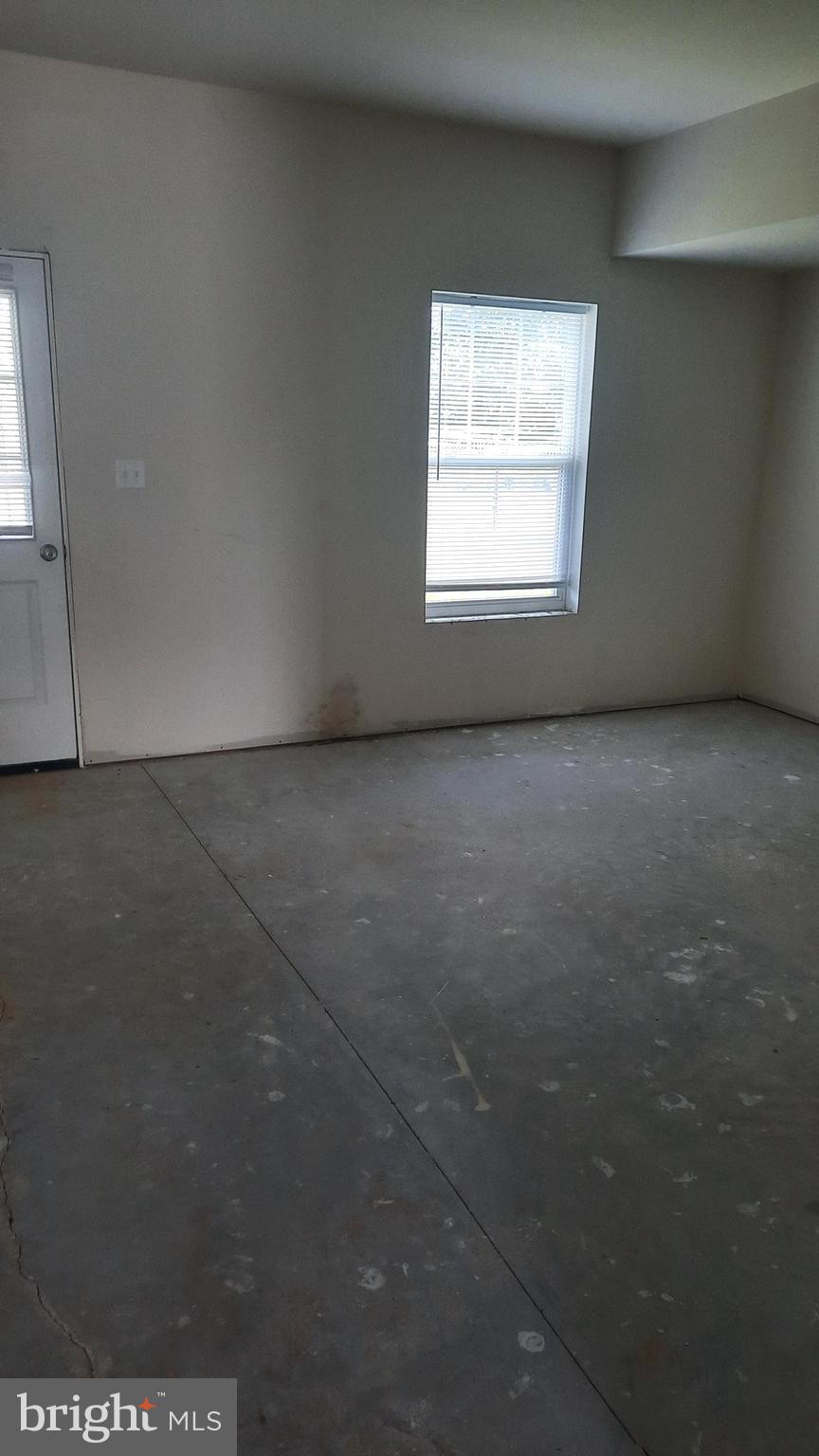 821 ADMIRALS QUAY DRIVE