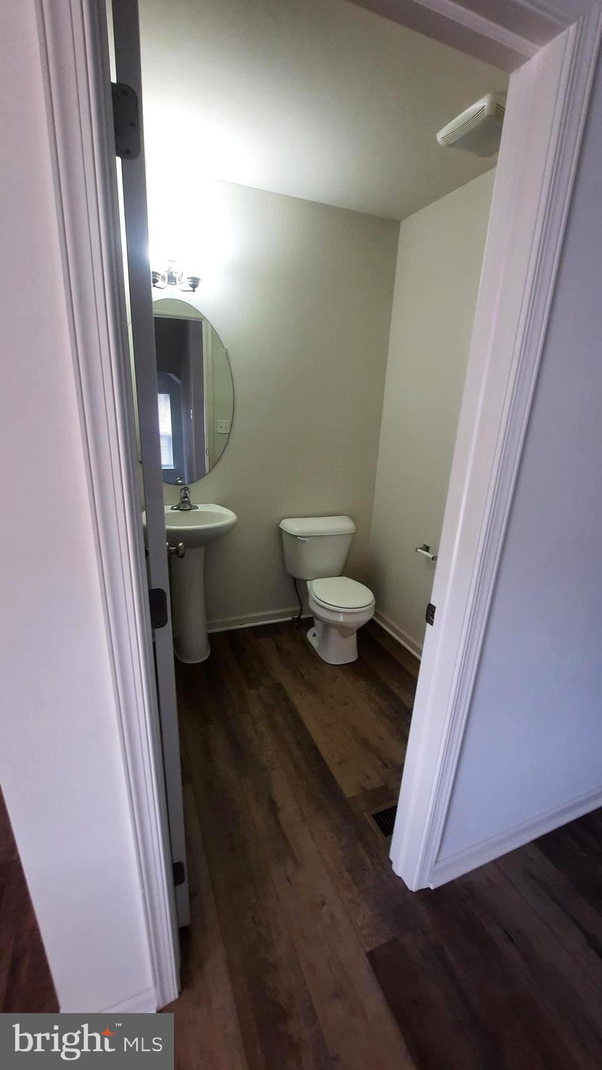 834 ADMIRALS QUAY DRIVE