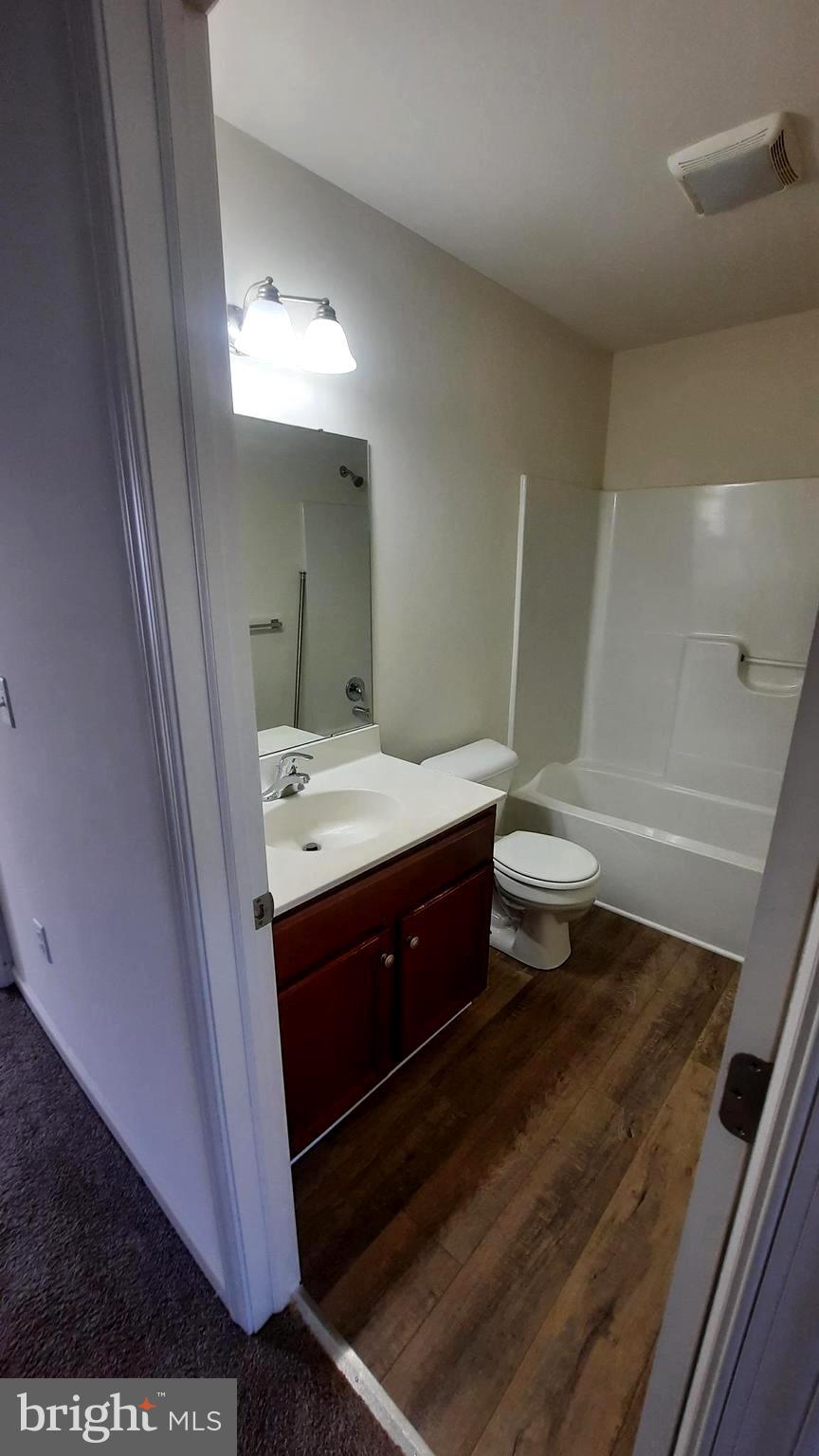 834 ADMIRALS QUAY DRIVE