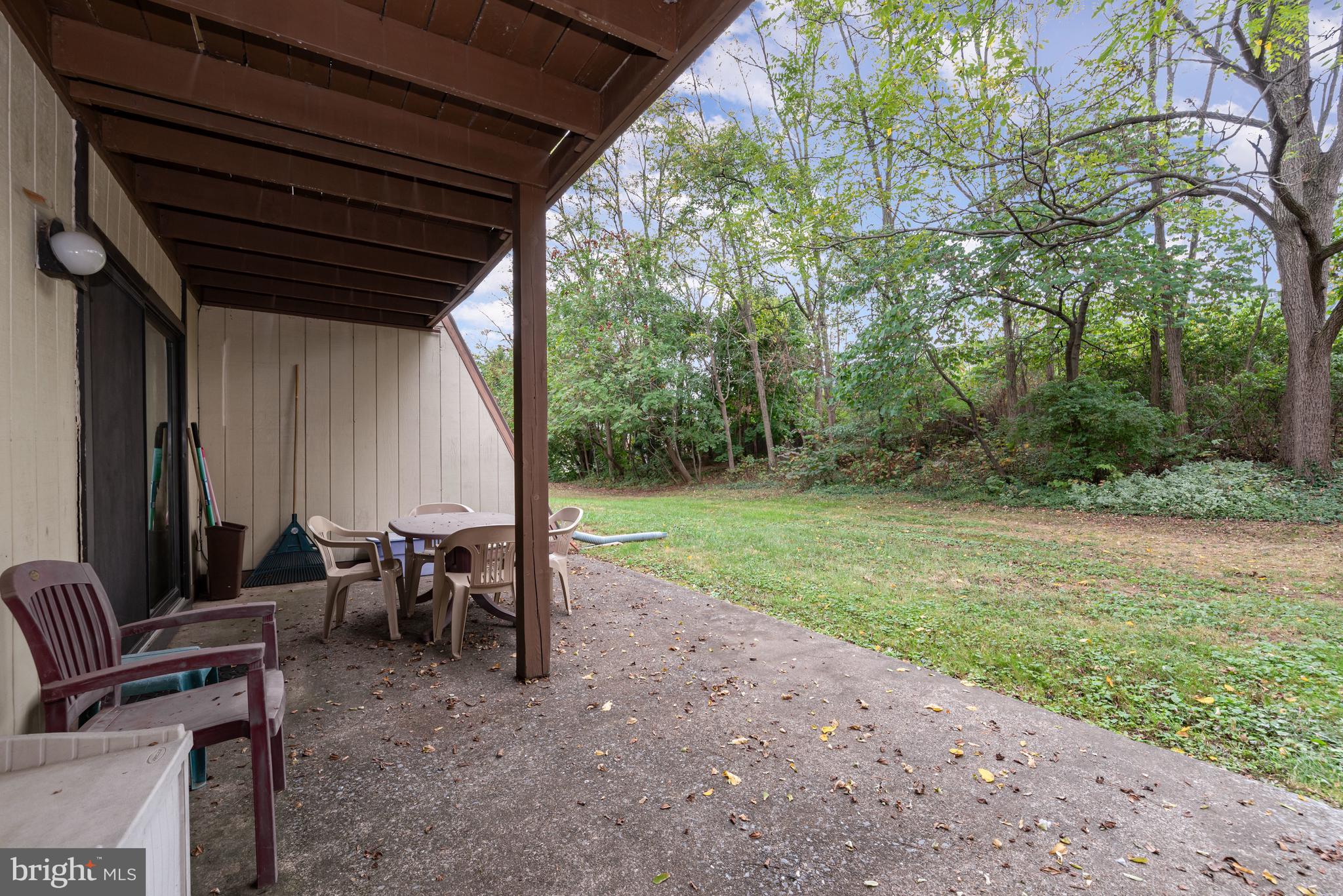 638 CEDAR RIDGE LANE