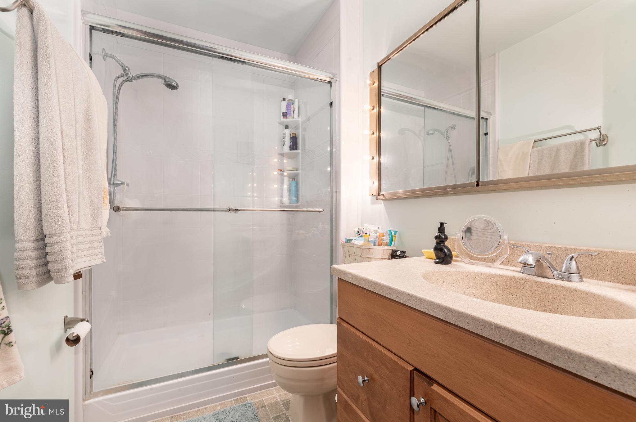 638 CEDAR RIDGE LANE