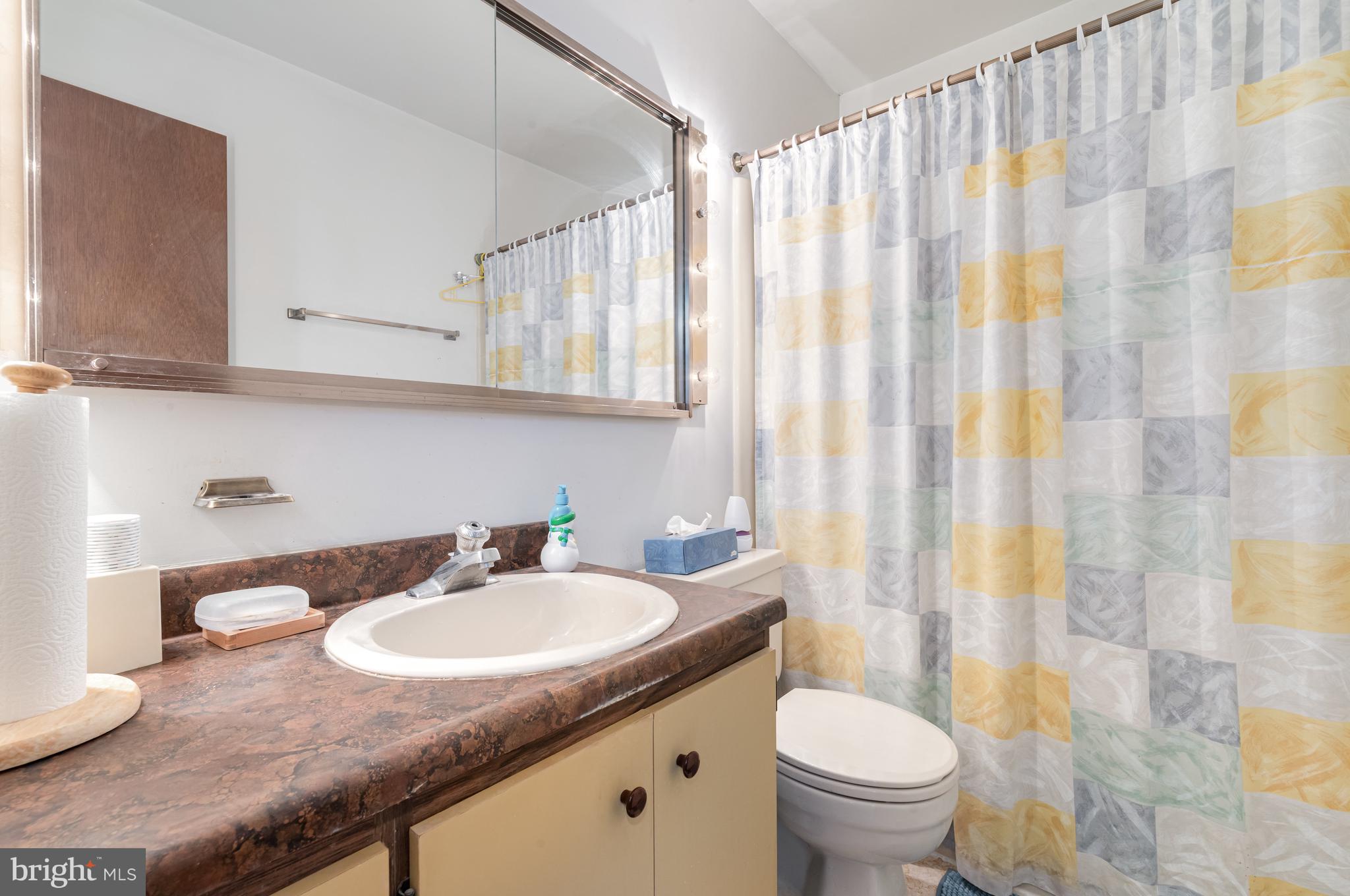 638 CEDAR RIDGE LANE