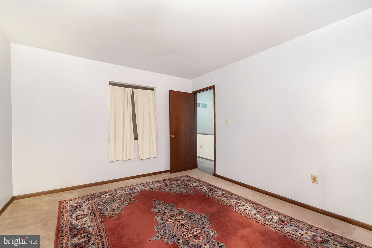 638 CEDAR RIDGE LANE