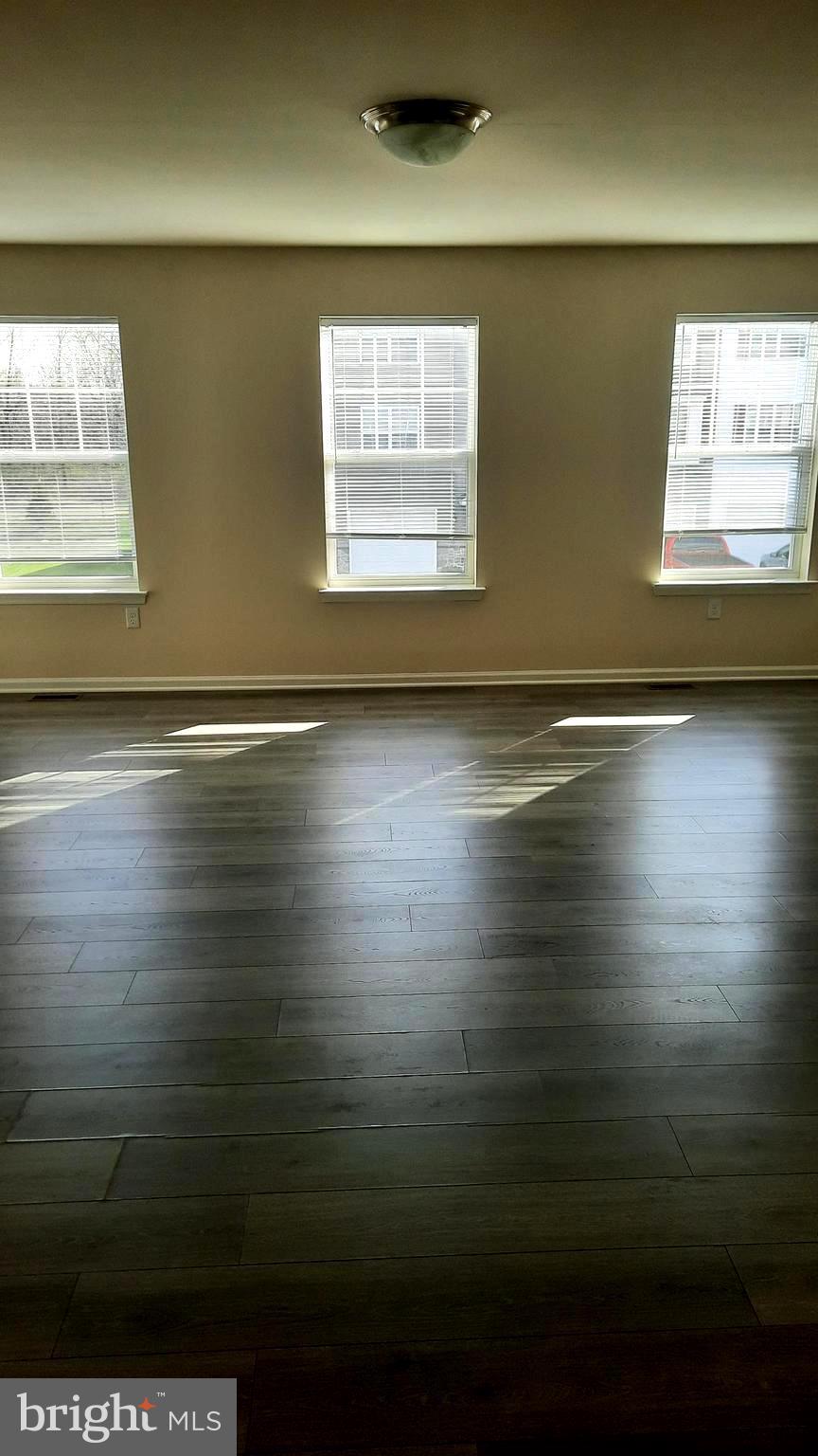 930 ADMIRALS QUAY DRIVE