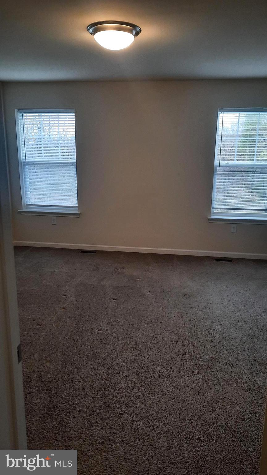 945 ADMIRALS QUAY DRIVE