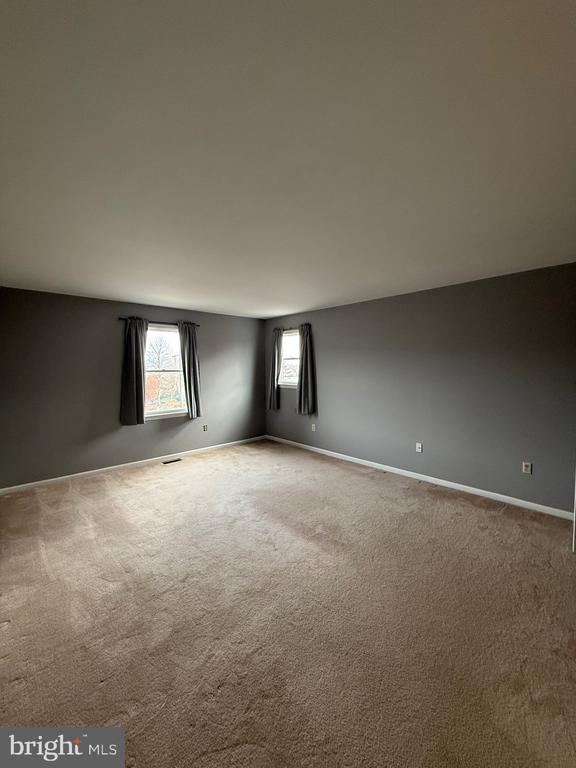 28 WILLOW WAY DRIVE