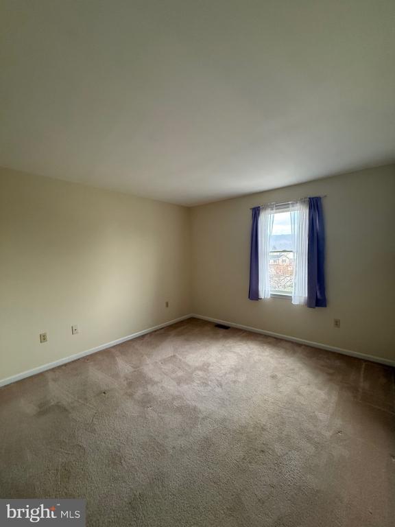 28 WILLOW WAY DRIVE