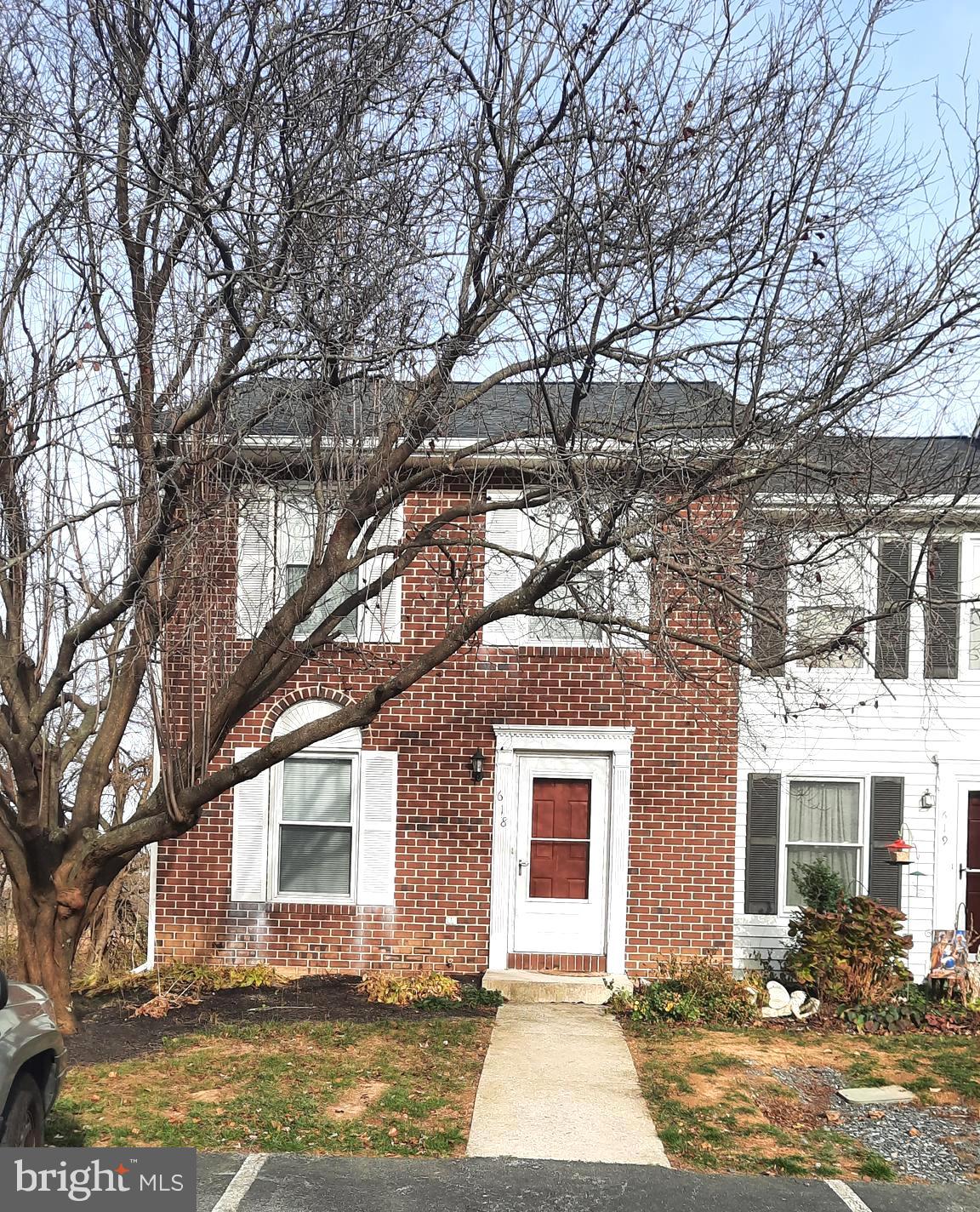 618 COLONIAL VIEW ROAD