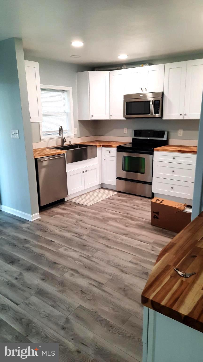 618 COLONIAL VIEW ROAD