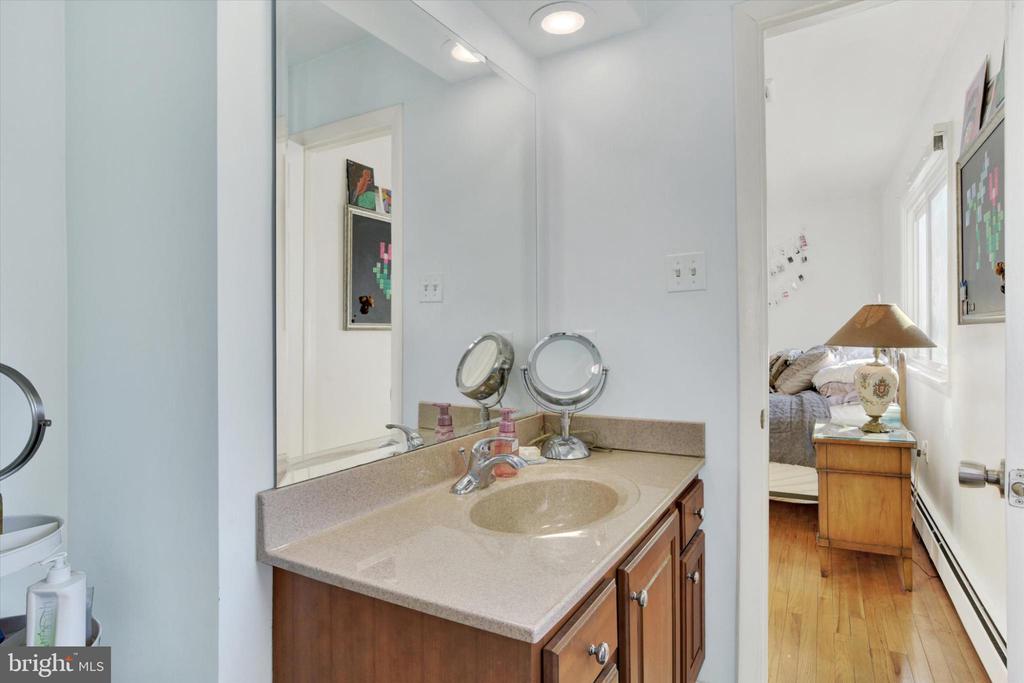 209 LAMP POST LANE