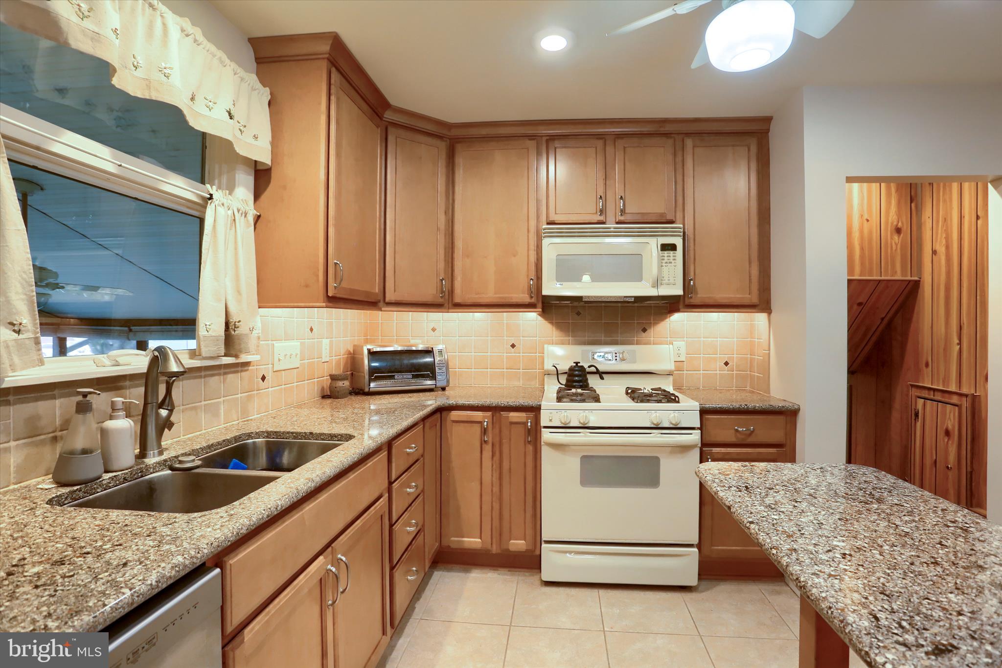 113 E WOODLAND DRIVE