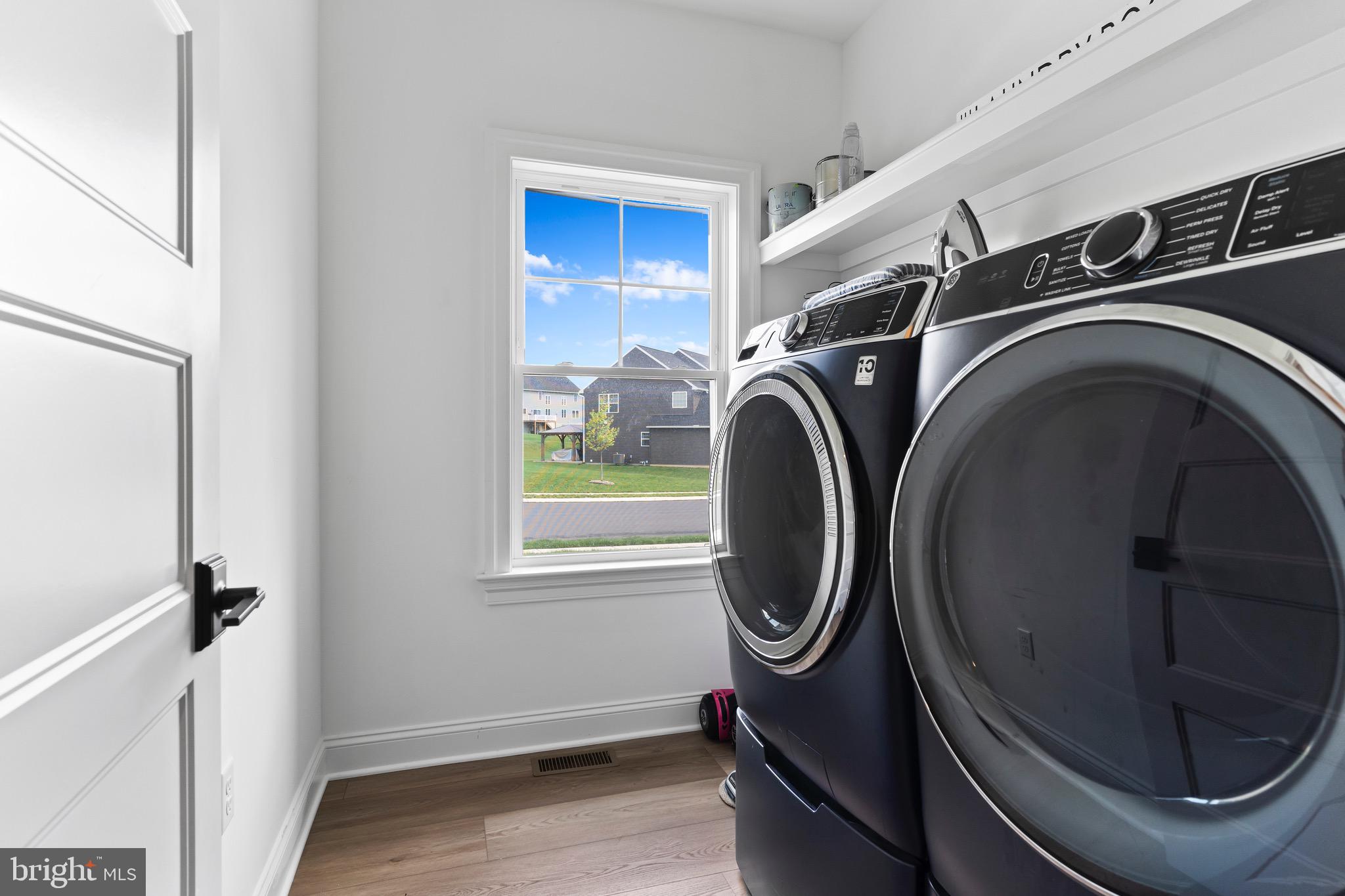 2058 N AUTUMN CHASE DRIVE