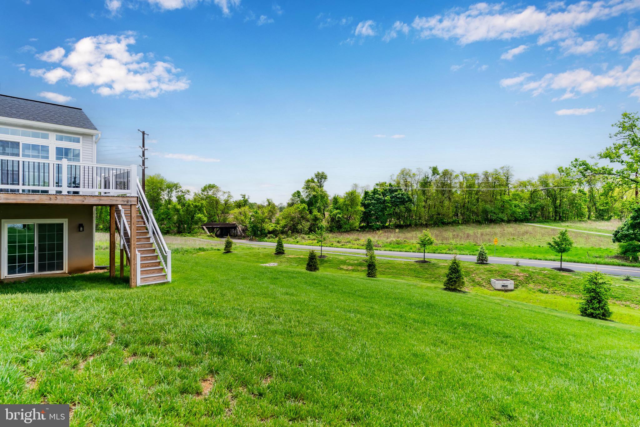 2058 N AUTUMN CHASE DRIVE