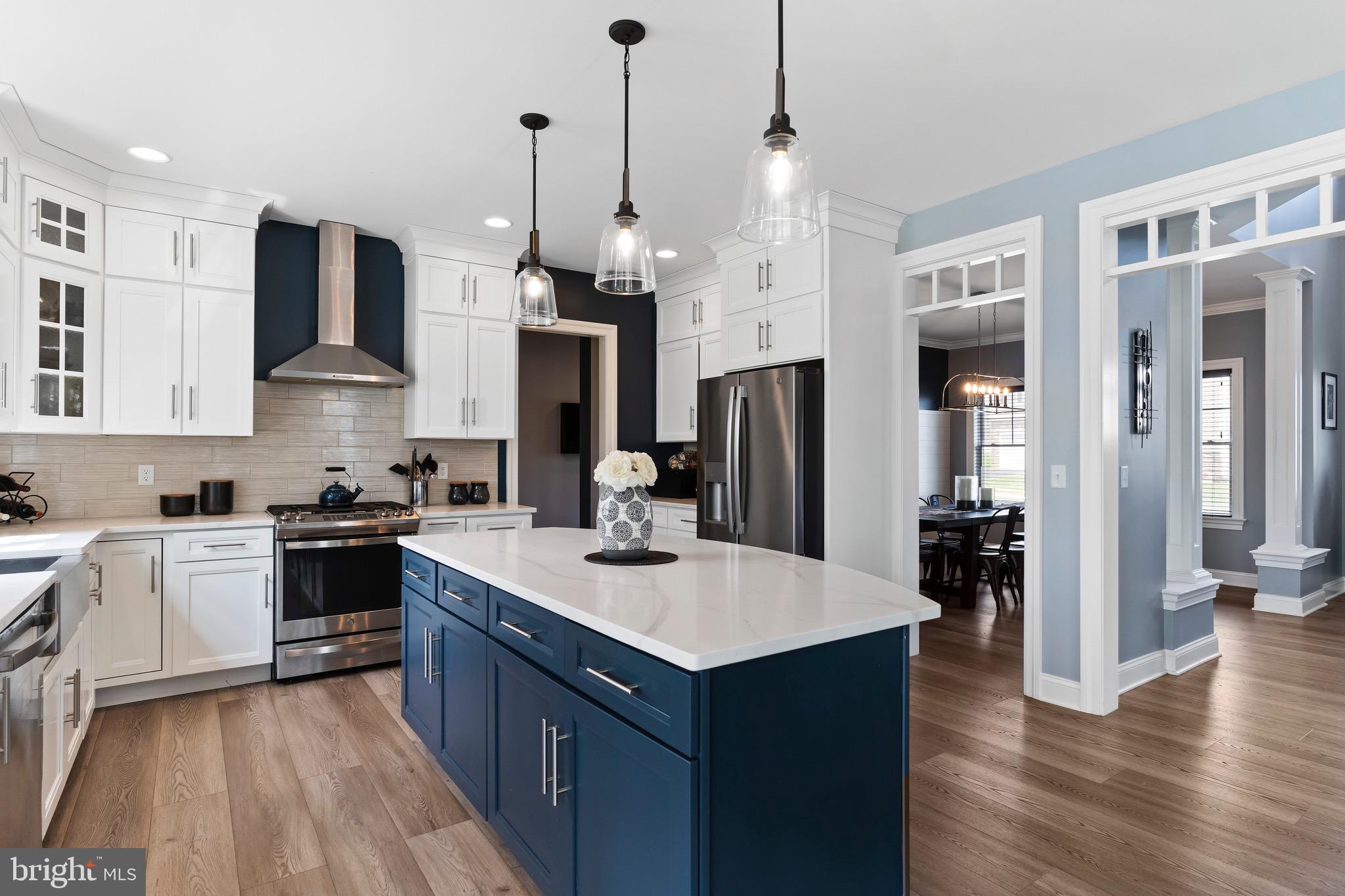 2058 N AUTUMN CHASE DRIVE