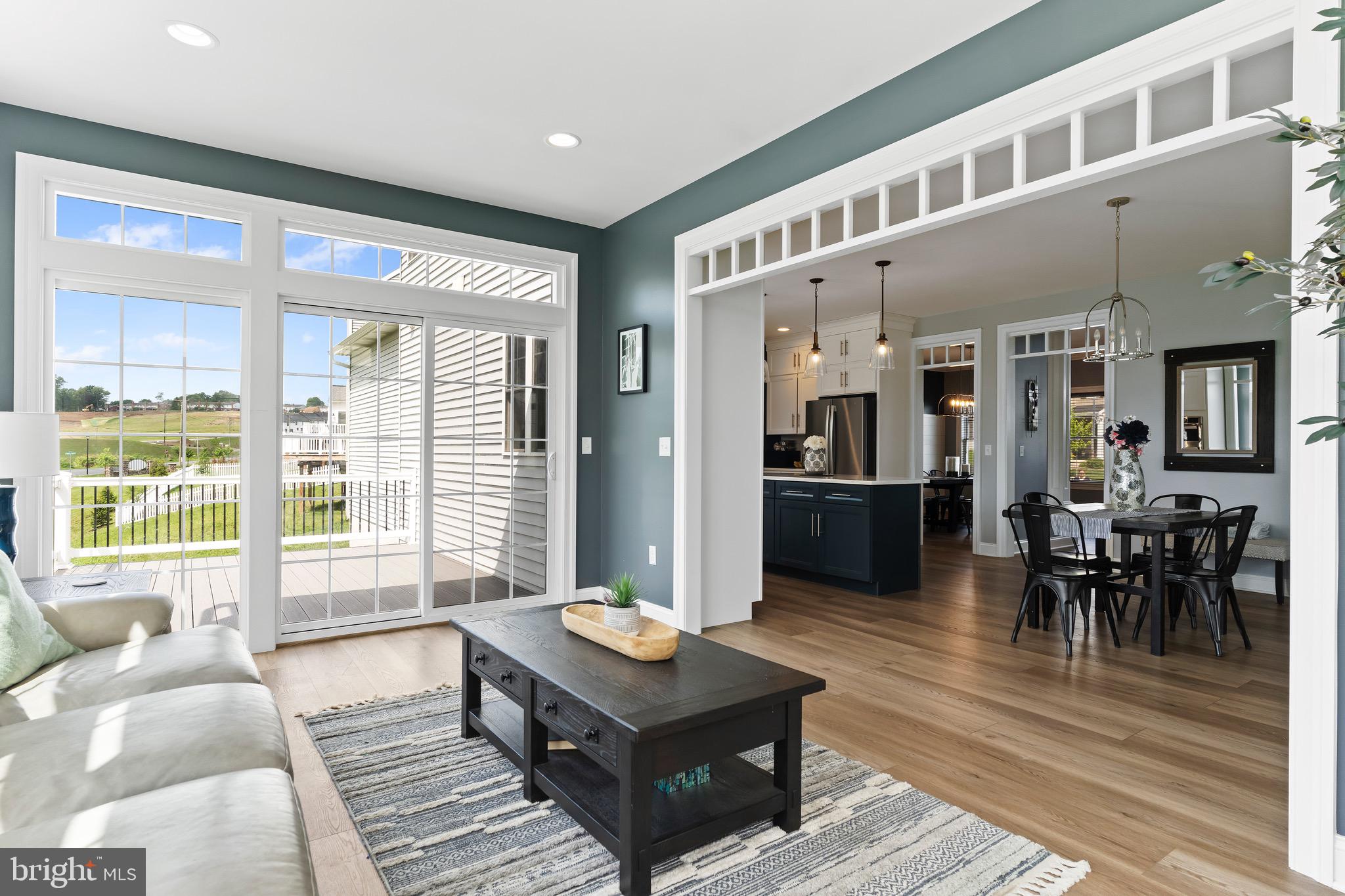 2058 N AUTUMN CHASE DRIVE