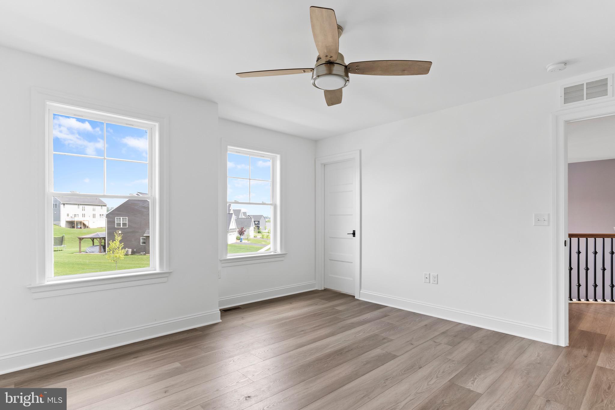 2058 N AUTUMN CHASE DRIVE