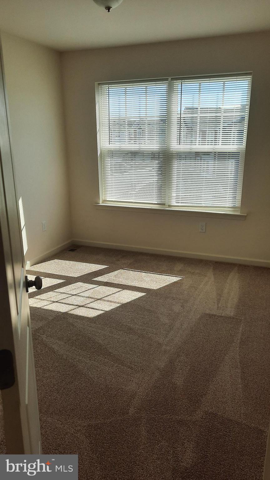 723 ADMIRALS QUAY DRIVE