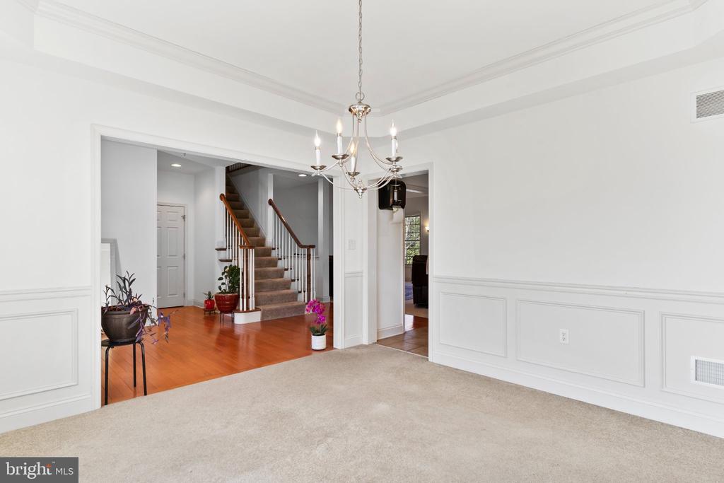 46 STONE RUN DRIVE