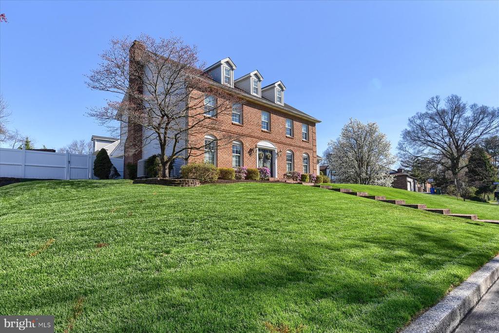 94 HALDEMAN AVENUE