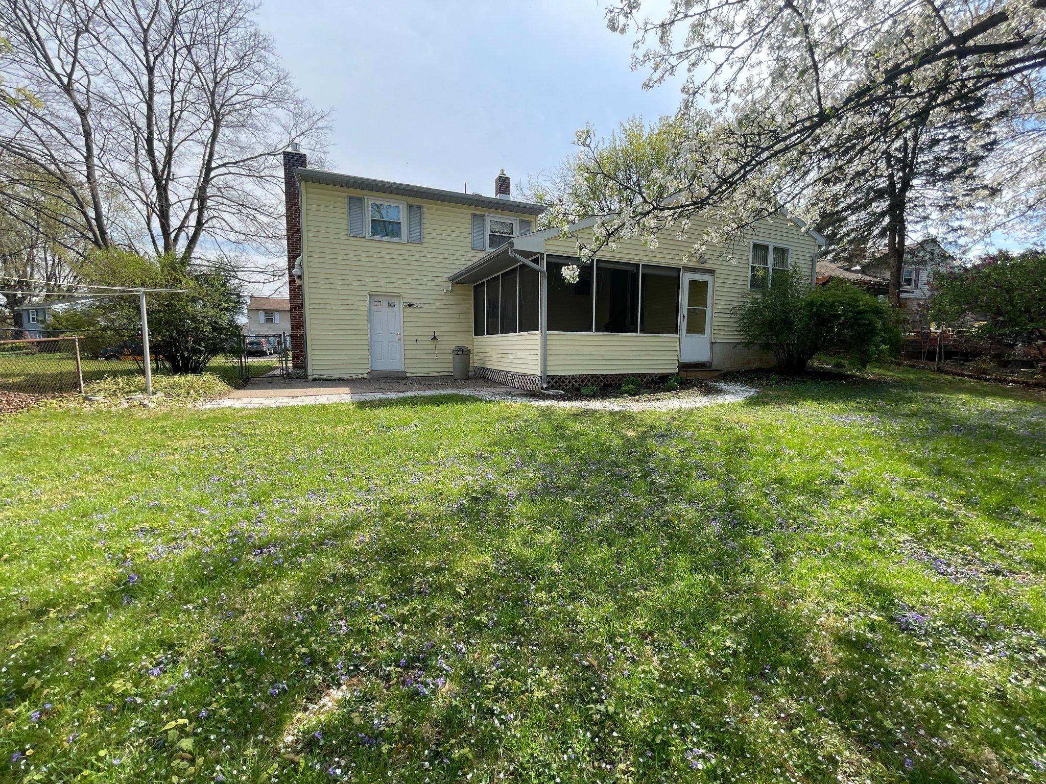 113 E WOODLAND DRIVE