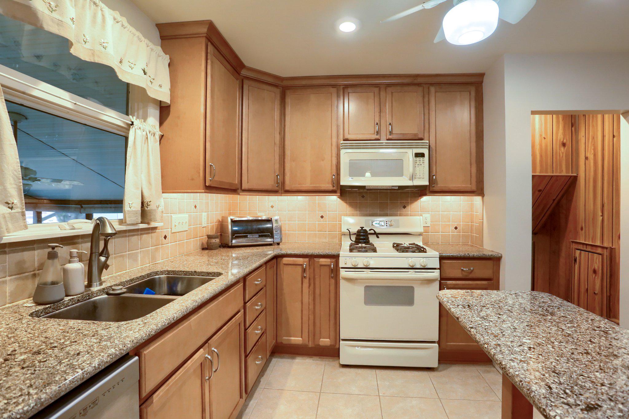 113 E WOODLAND DRIVE