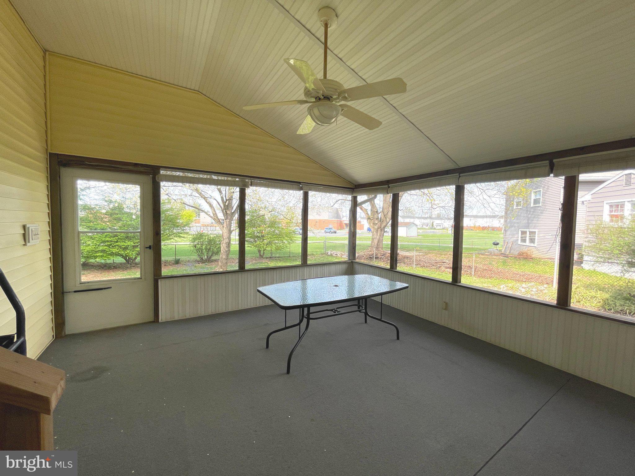 113 E WOODLAND DRIVE