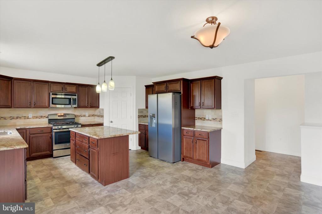 43 DANBURY DRIVE