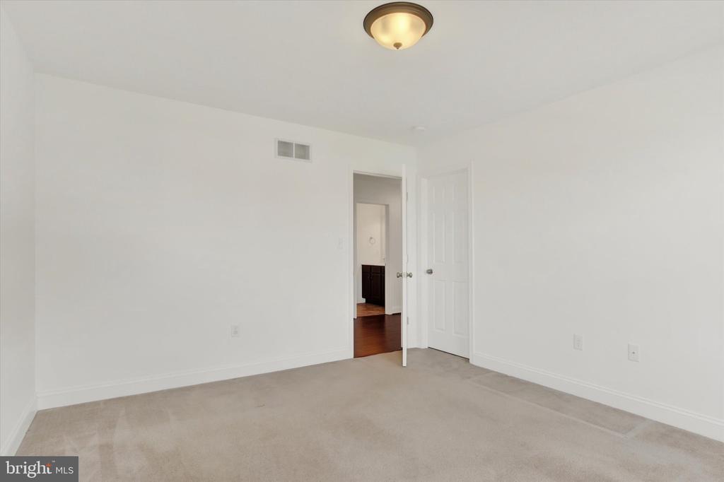 43 DANBURY DRIVE