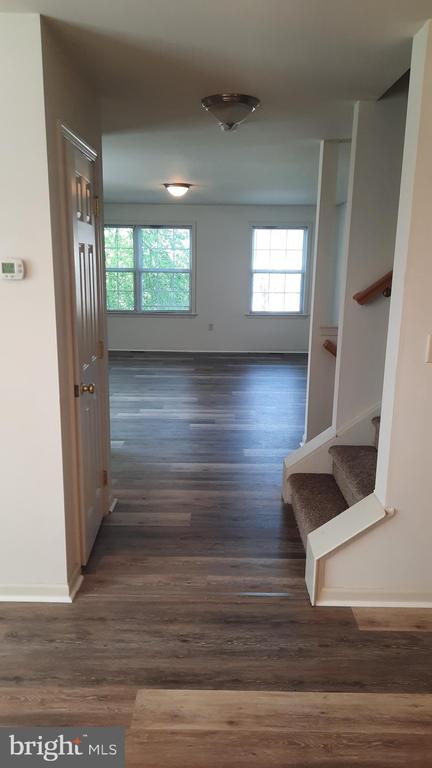 325 ANTILLES COURT