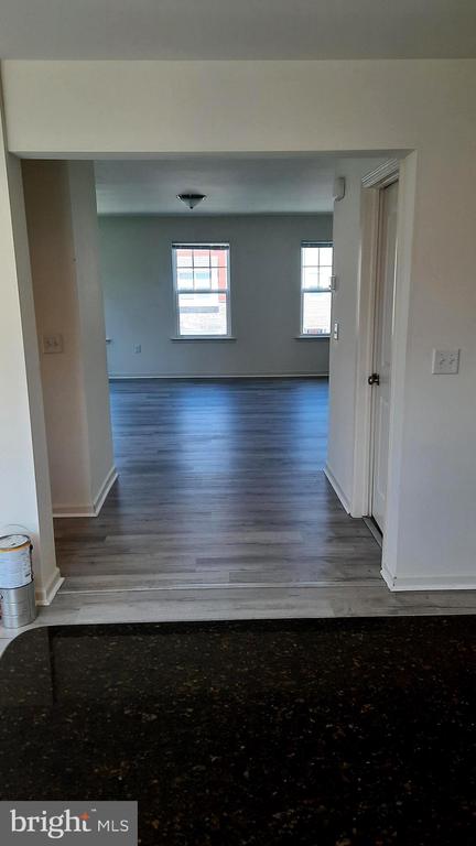824 ADMIRALS QUAY DRIVE