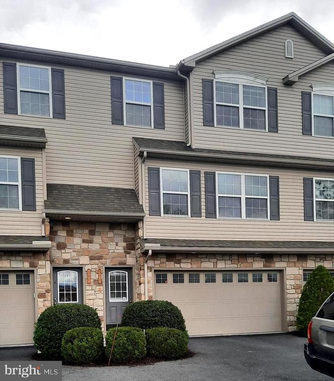 305 MERCURY DRIVE