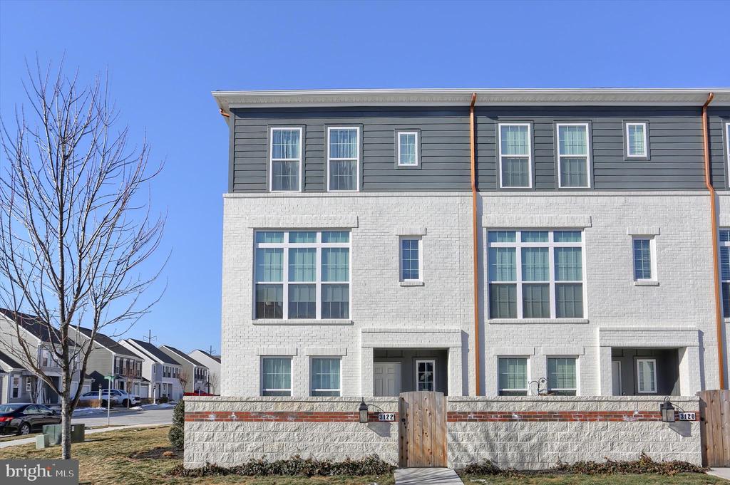 3122 BULLFINCH LANE