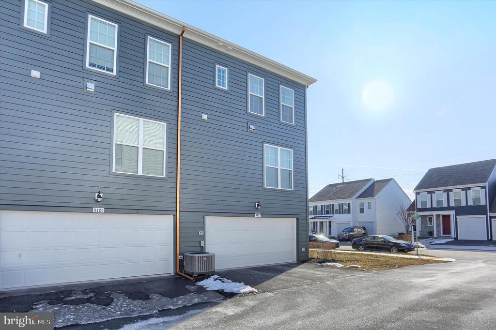 3122 BULLFINCH LANE