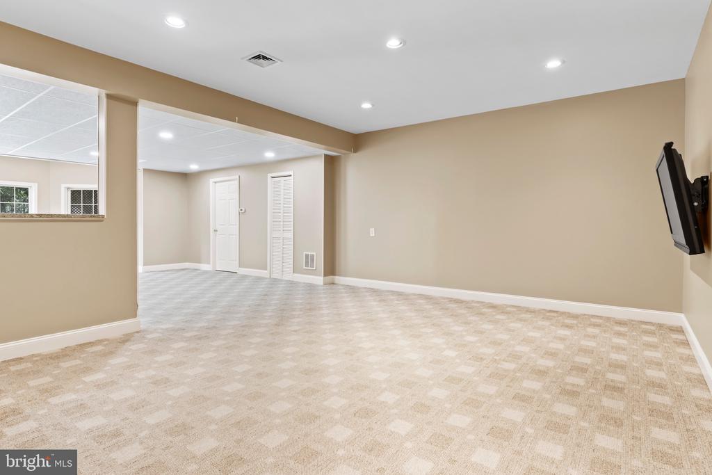 1428 WELLGATE LANE