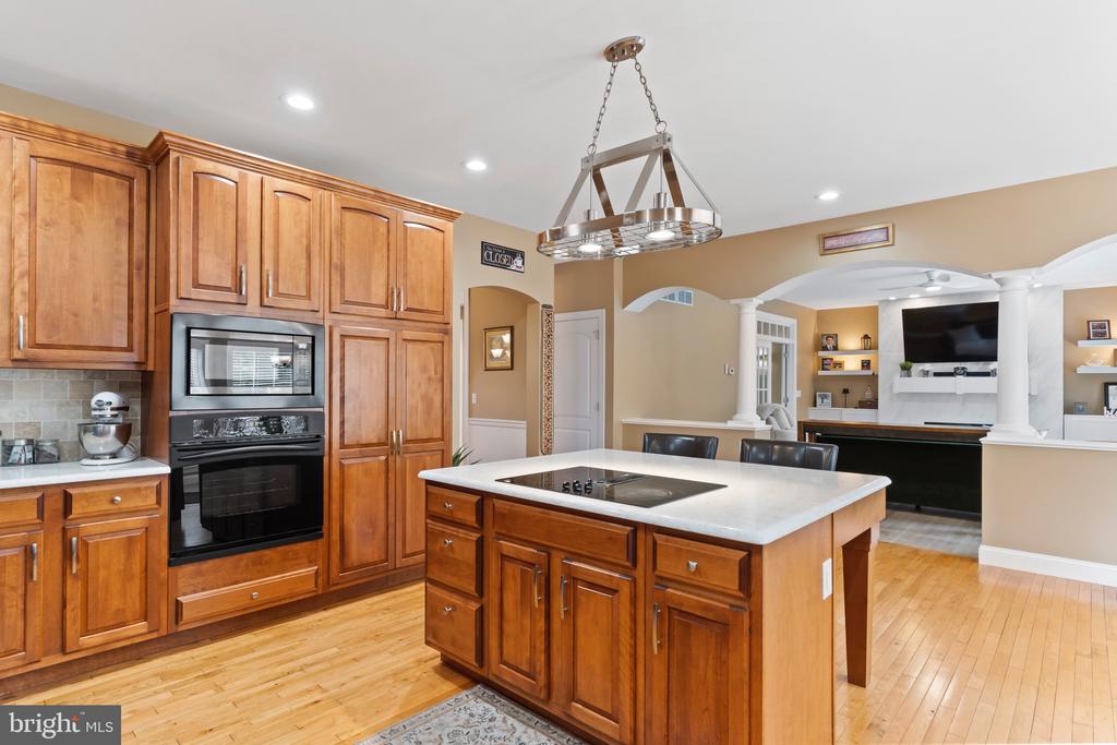 1428 WELLGATE LANE