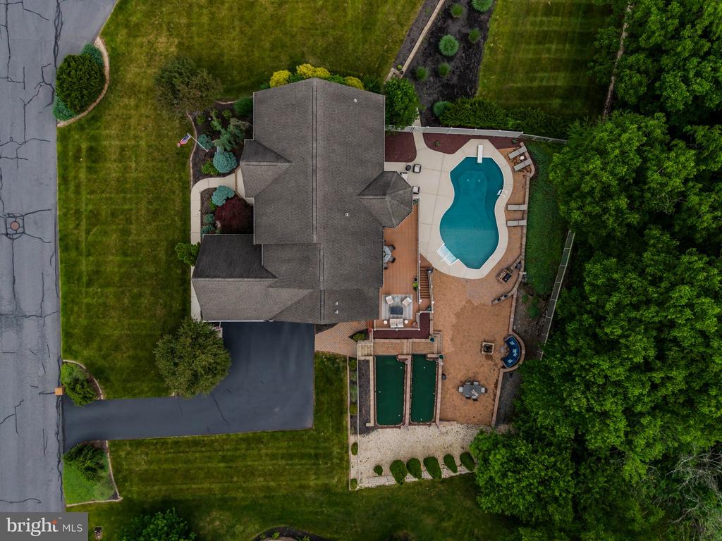 1428 WELLGATE LANE