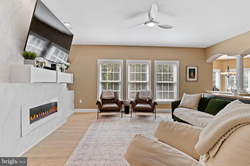 1428 WELLGATE LANE