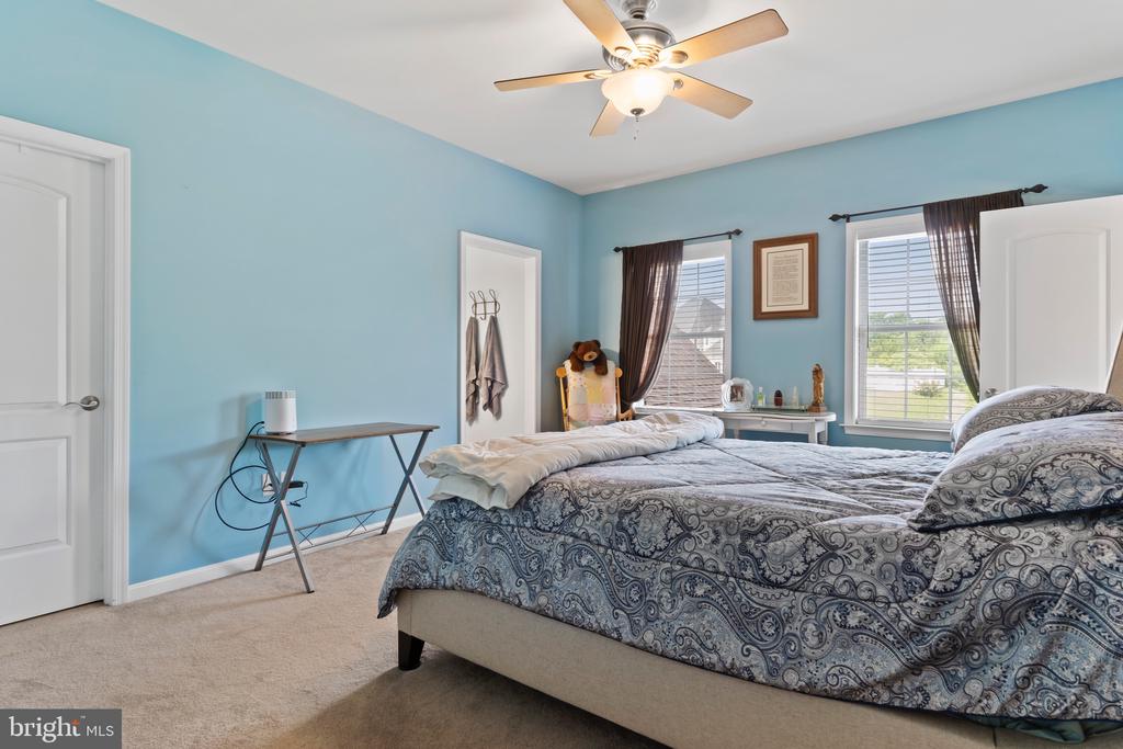1428 WELLGATE LANE