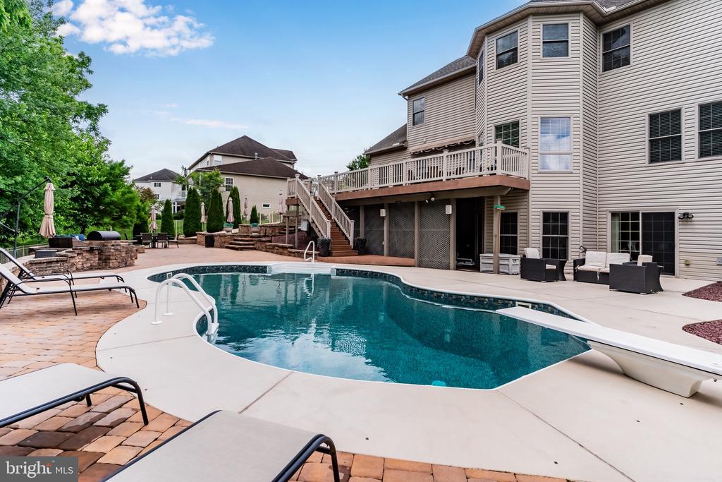 1428 WELLGATE LANE