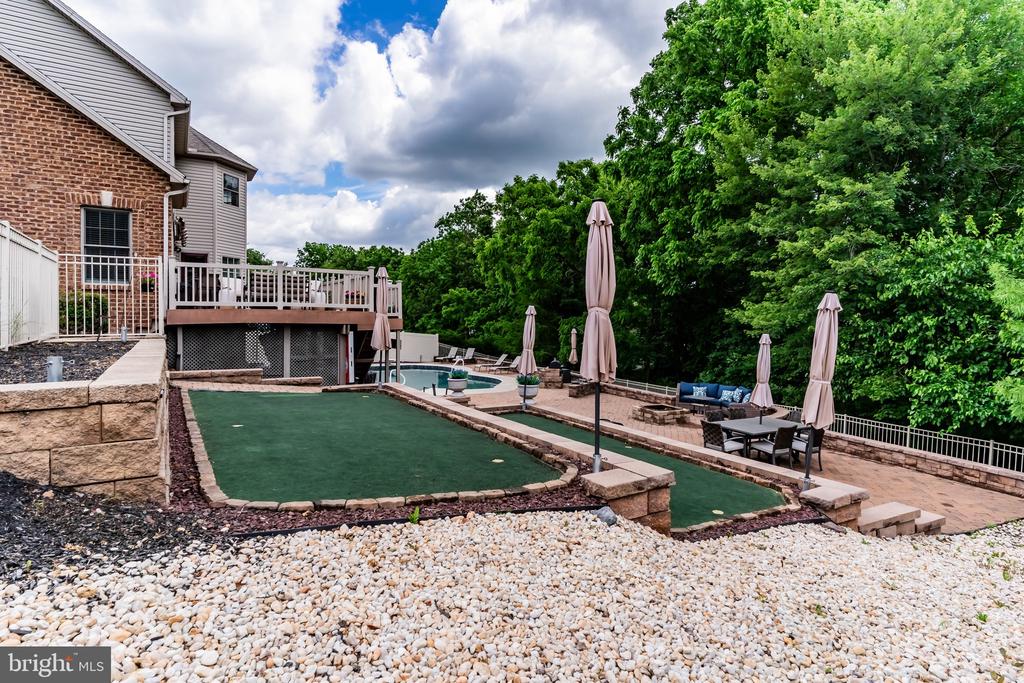 1428 WELLGATE LANE
