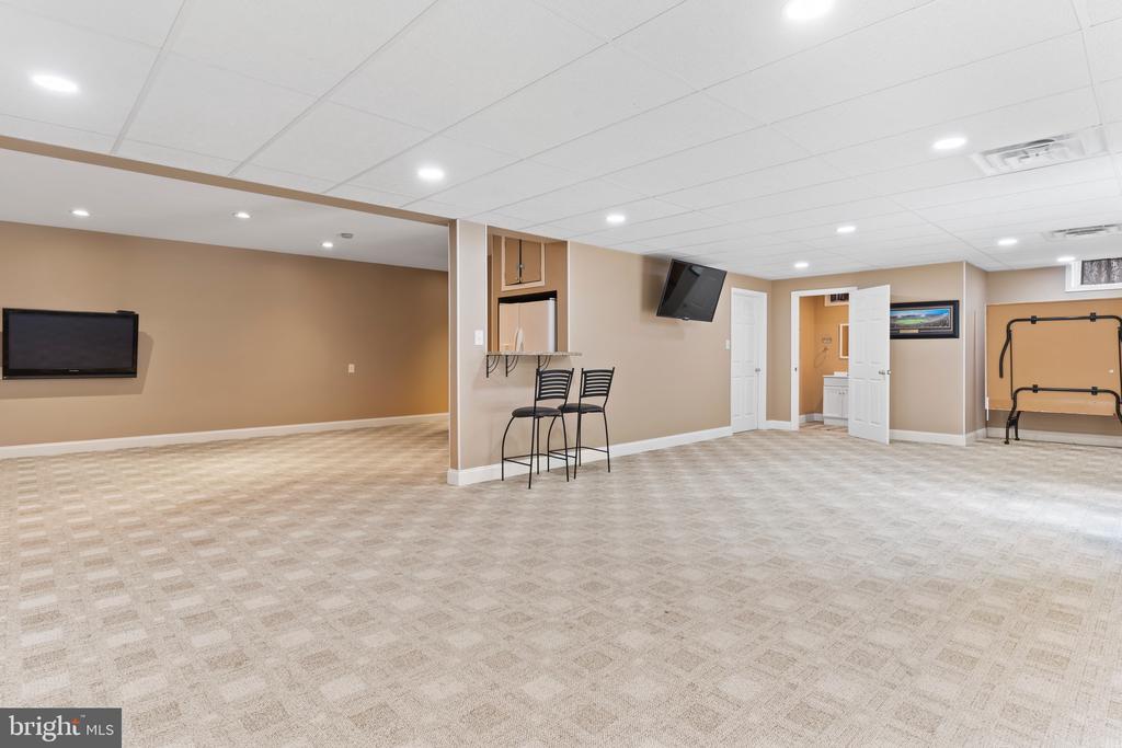1428 WELLGATE LANE